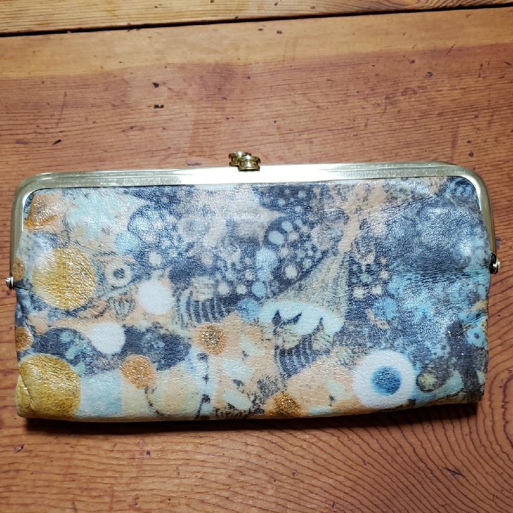 HOBO Lauren clutch multicolor EUC